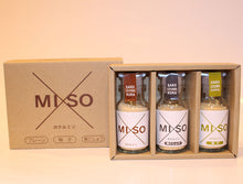 画像をギャラリービューアに読み込む, 味噌パウダー ×MISO(カケルミソ) 3種1箱×2セット ギフト箱入り(プレーン・柚子・黒こしょう)【信州味噌/和泉屋商店/和泉蔵】【味噌粉末】【調味料】