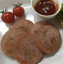 画像をギャラリービューアに読み込む, 豪華バラエティセット(チャーシュー、スモークスペアリブ2本入り、肉まきごはん5本入り、ポークソーセージ、スモークチキン手羽むね、スモークチーズスライス4種)【風實(かざみ)】