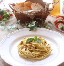 画像をギャラリービューアに読み込む, オリーブパスタ・ソース3品セット(しょうゆガーリック・トマト・ペペロンチーノ) 共栄食糧 ギフト